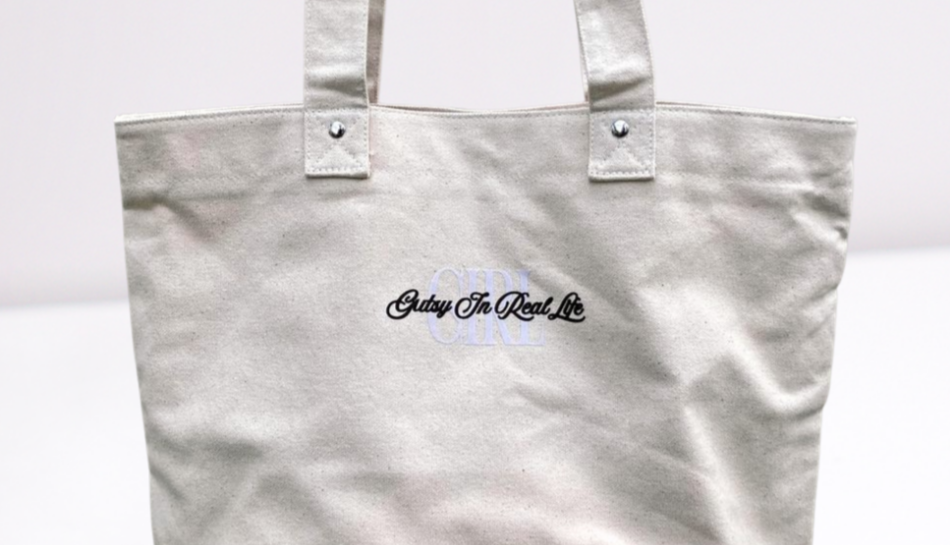 Chic Travel Tote Bag- Stylish & Versatile tote for Women